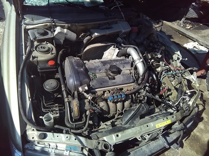 2001 MODEL VOLVO S40 ÇIKMA DİREKSİYON KUTUSU ADNAN TÜRK OTO DA